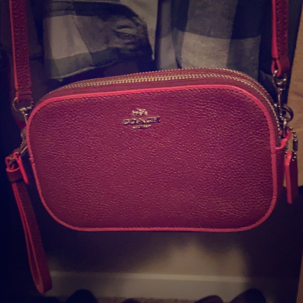 Crossbody coach